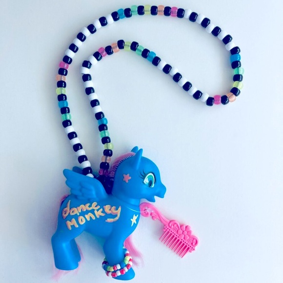 🌀 Dance Monkey Rave Kandi Pony Necklace - Picture 1 of 6